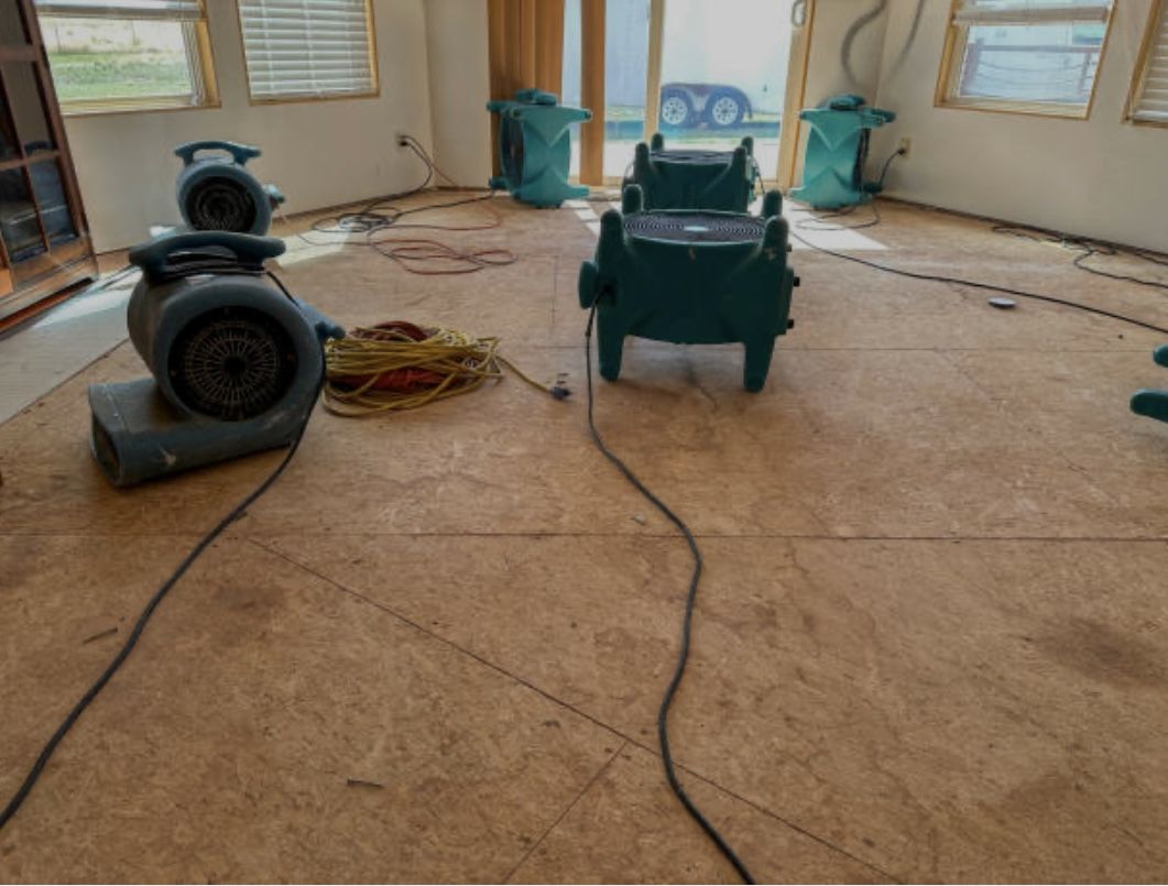 Blog post Emergency Water Damage Restoration in Kelso WA – Insurance Help, Fast Dryout & Cleanup image